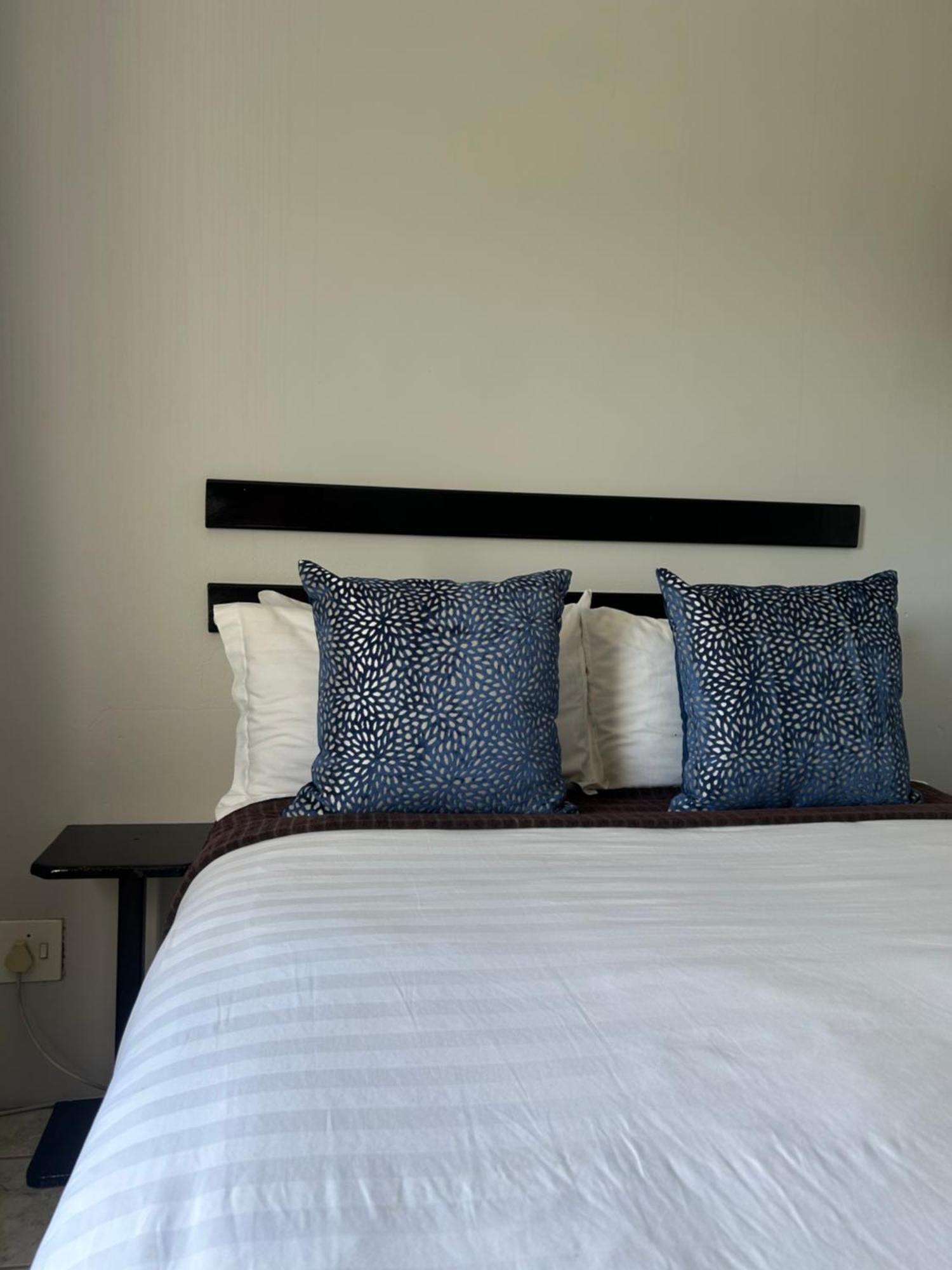 Skyfly Bed & Breakfast Manzini Exterior photo
